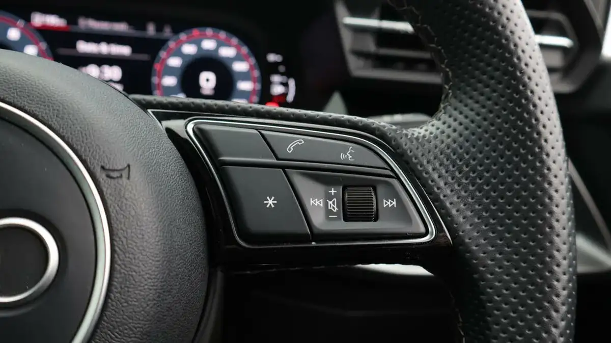 2022-audi-a3-15-35-tfsi-s-line-sportback-5d-tronic-big-25
