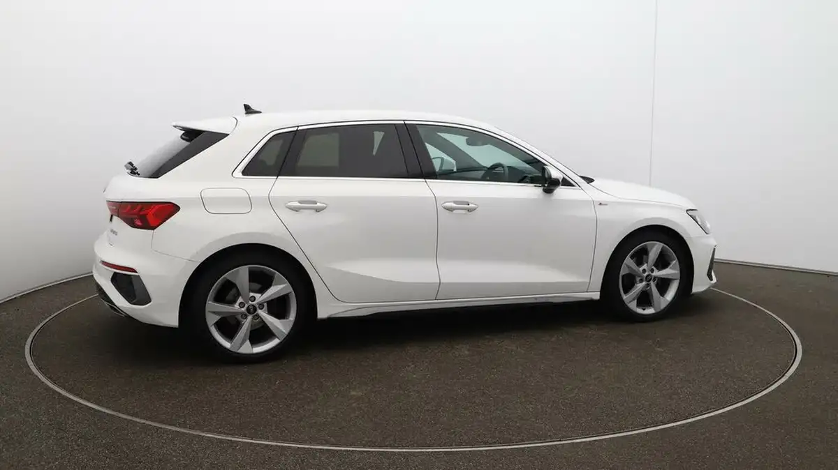 2022-audi-a3-15-35-tfsi-s-line-sportback-5d-tronic-big-49