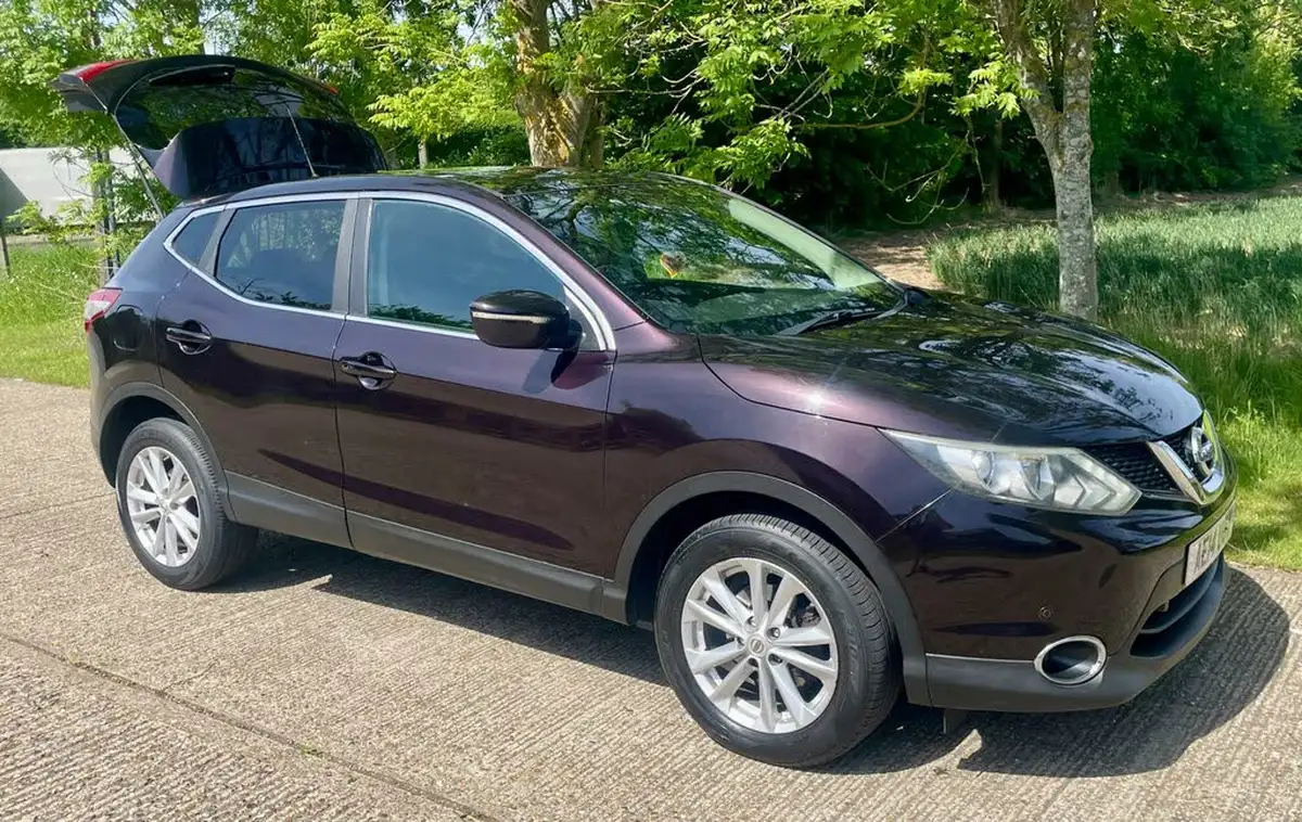 2014-nissan-qashqai-12-acenta-premium-big-0