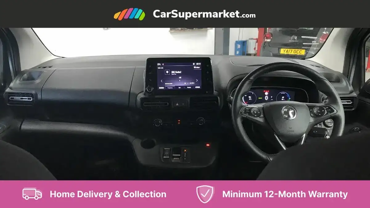 2022-vauxhall-combo-life-e-se-big-23