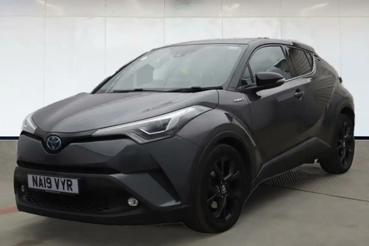 2019-toyota-c-hr-18-vvt-i-dynamic-big-1