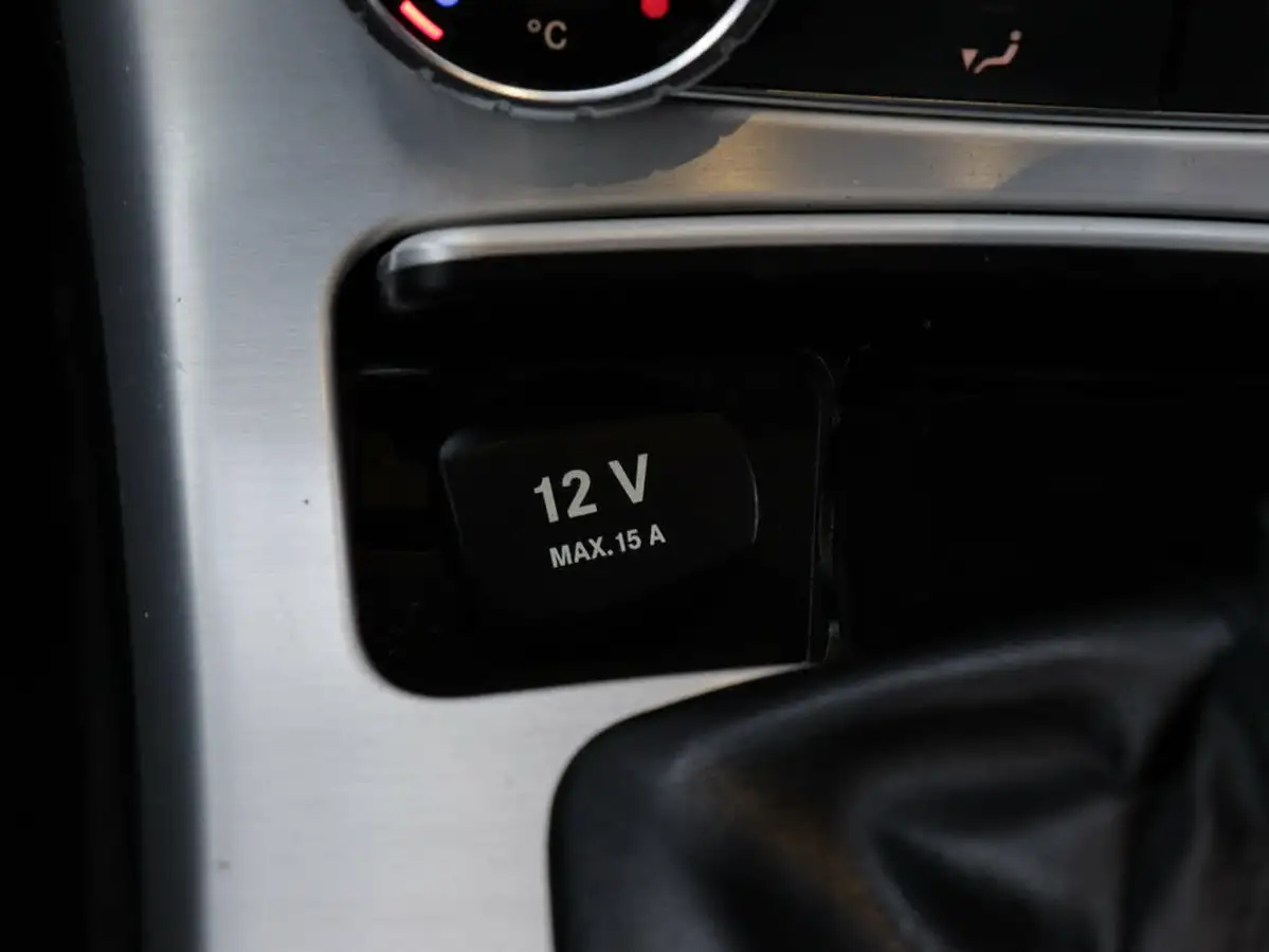 2012-mercedes-benz-slk-21td-slk250-amg-sport-blue-f-big-30