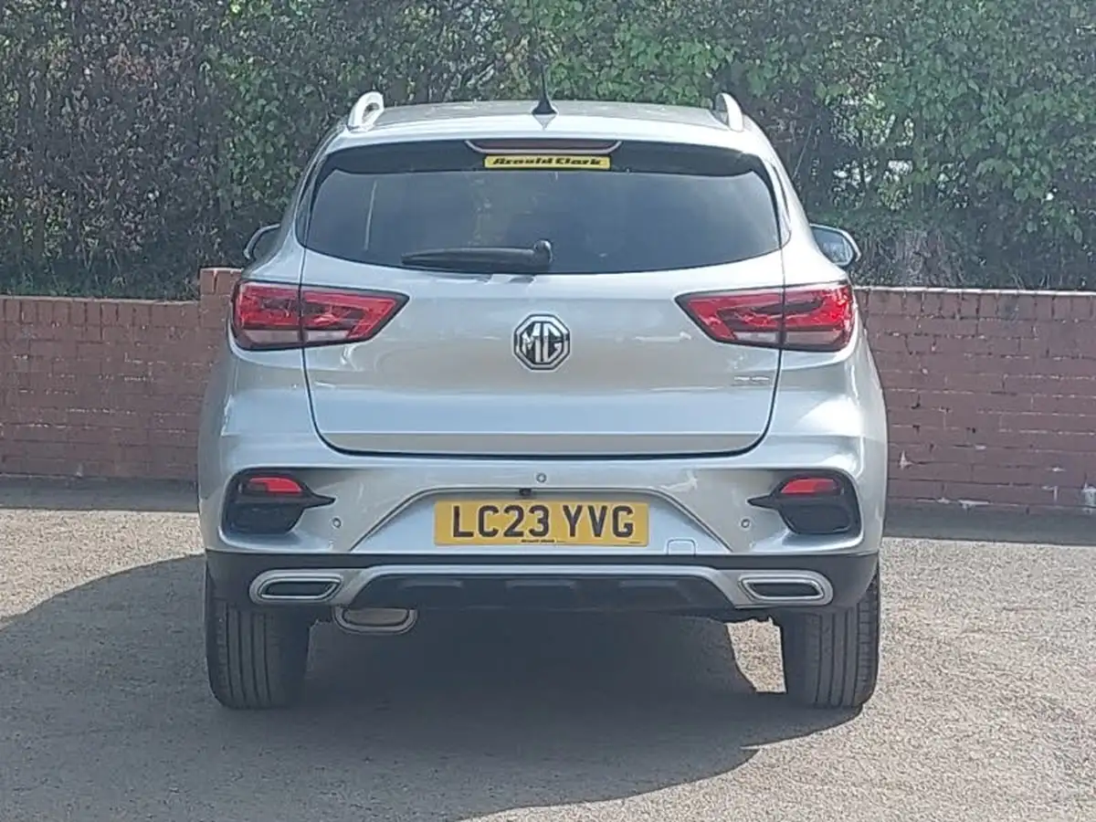 2023-mg-zs-suv-10t-gdi-exclusive-auto-big-16