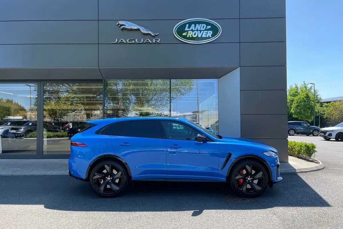 2024-jaguar-f-pace-50-v8-p575-svr-575-edition-big-1