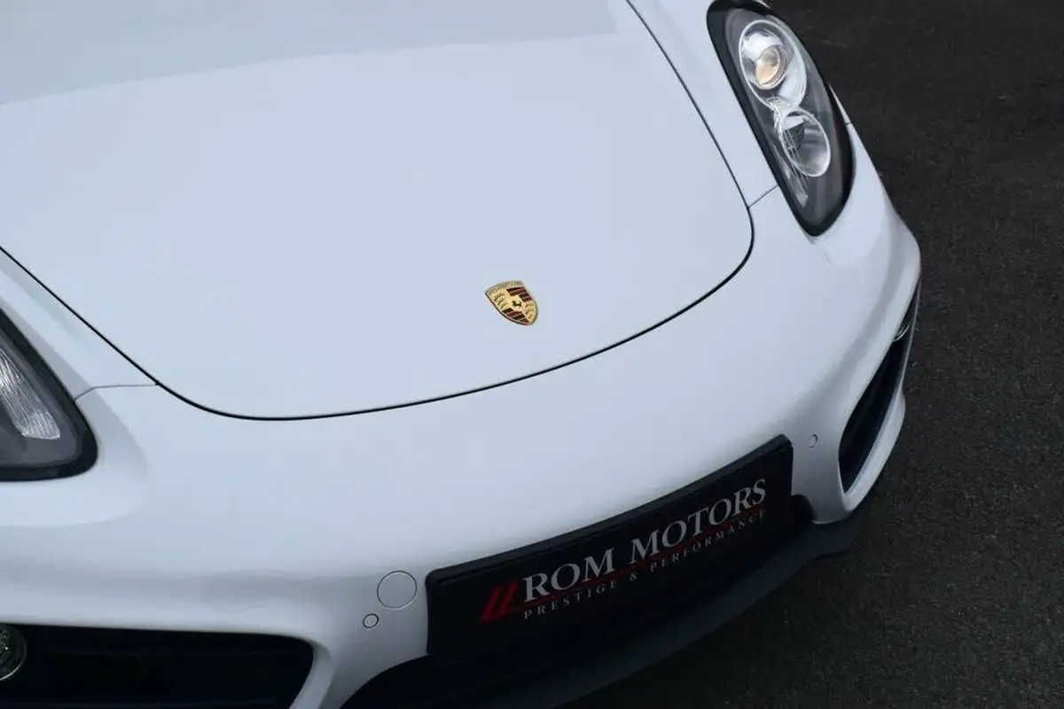 2015-porsche-cayman-27-pdk-big-46