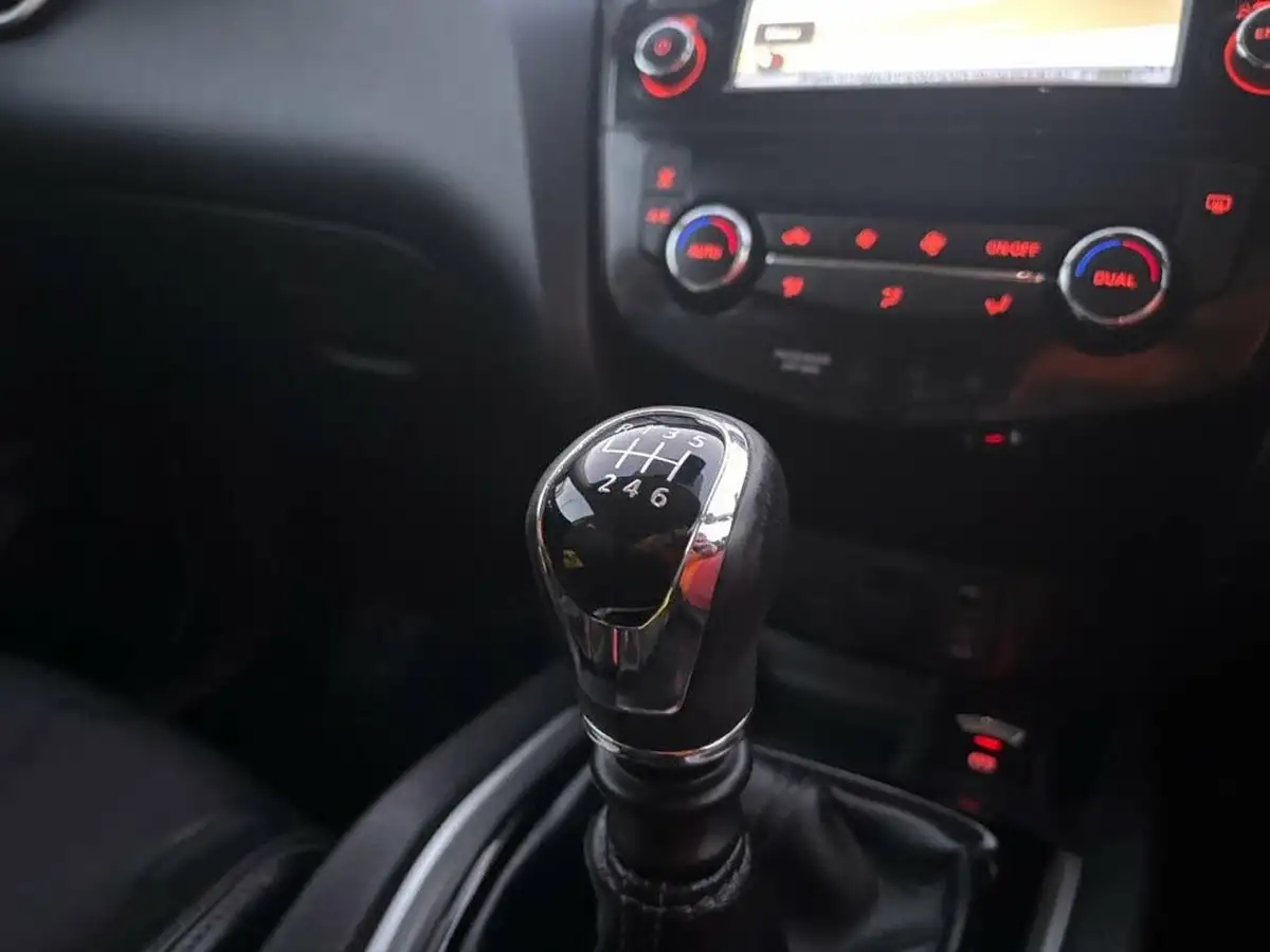 2017-nissan-x-trail-16dci-tekna-7-seat-big-19