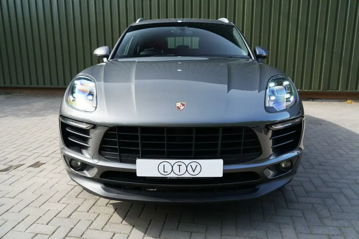 2018-porsche-macan-30td-s-big-56