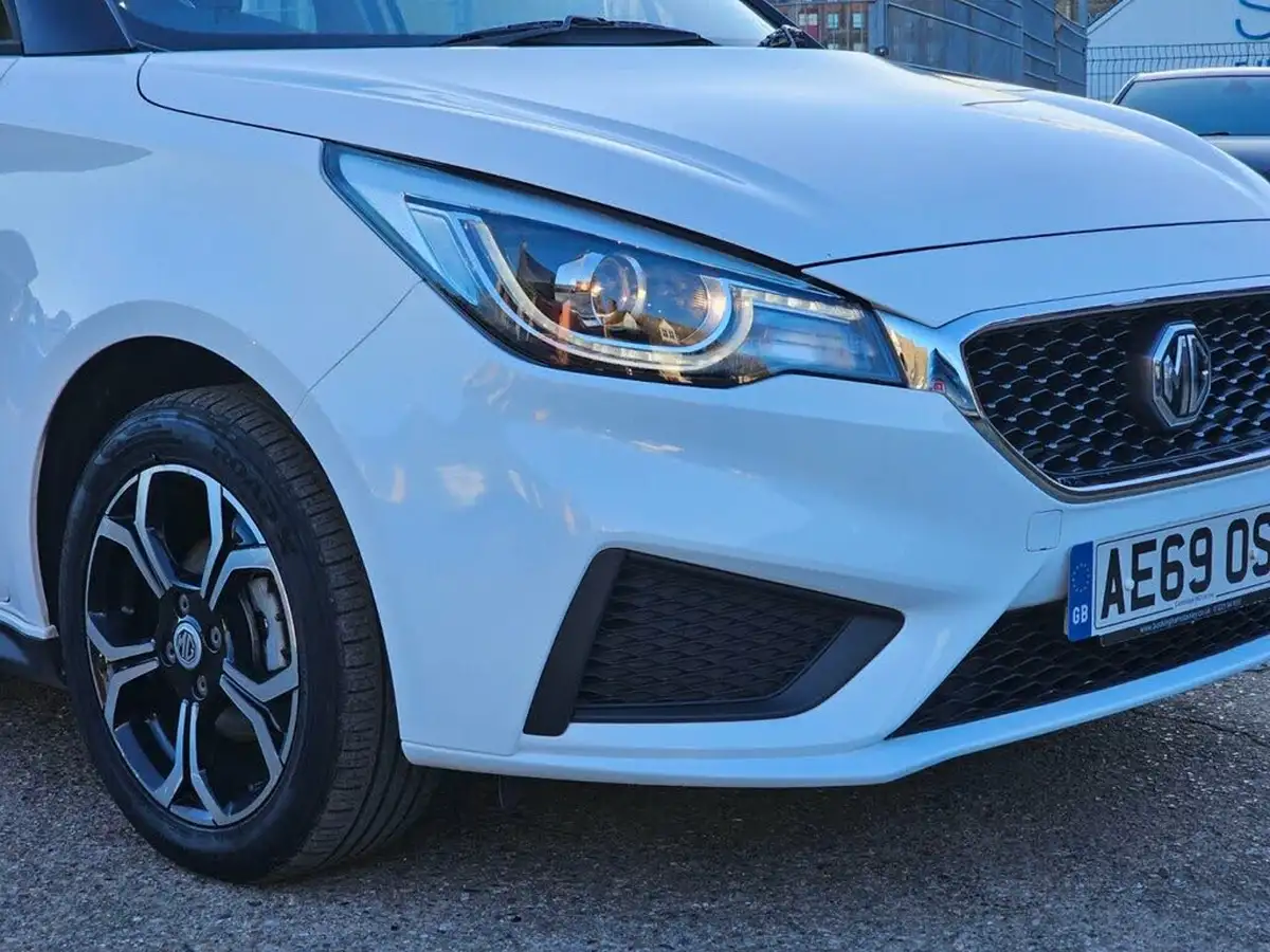 2019-mg-mg3-15-vti-tech-excite-big-36