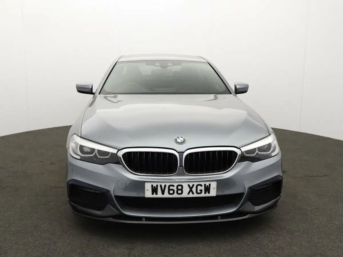 2018-bmw-5-series-20-530e-m-sport-big-3