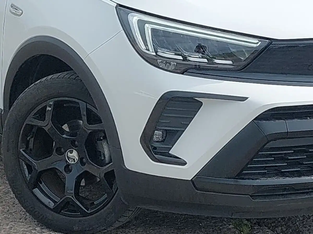 2022-vauxhall-crossland-12i-gs-line-big-8