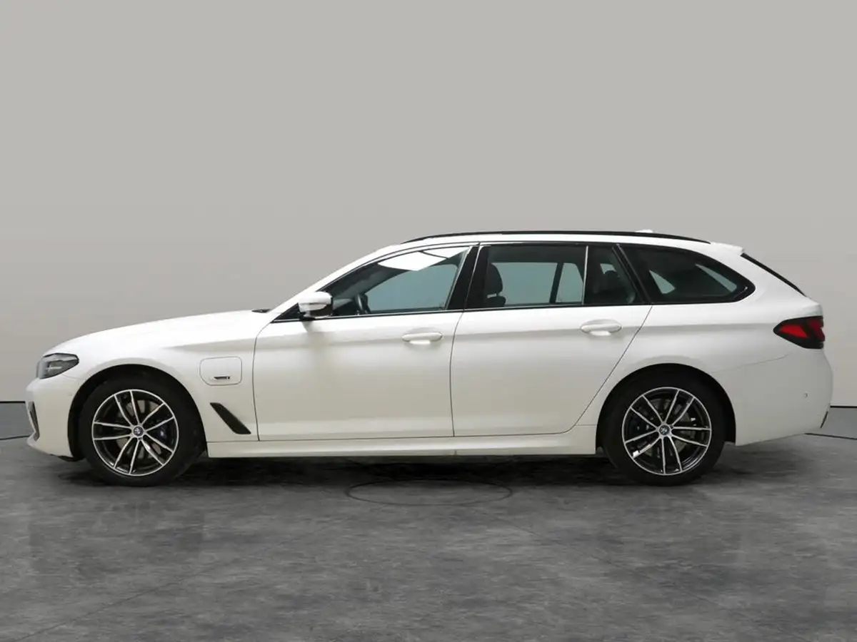 2023-bmw-5-series-20-530e-m-sport-292bhp-touring-5d-big-17