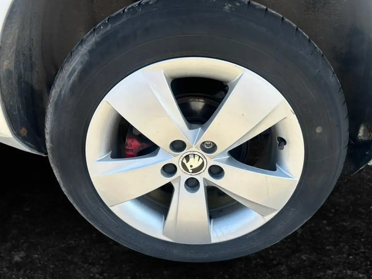 2016-skoda-fabia-14tdi-se-hatchback-big-11