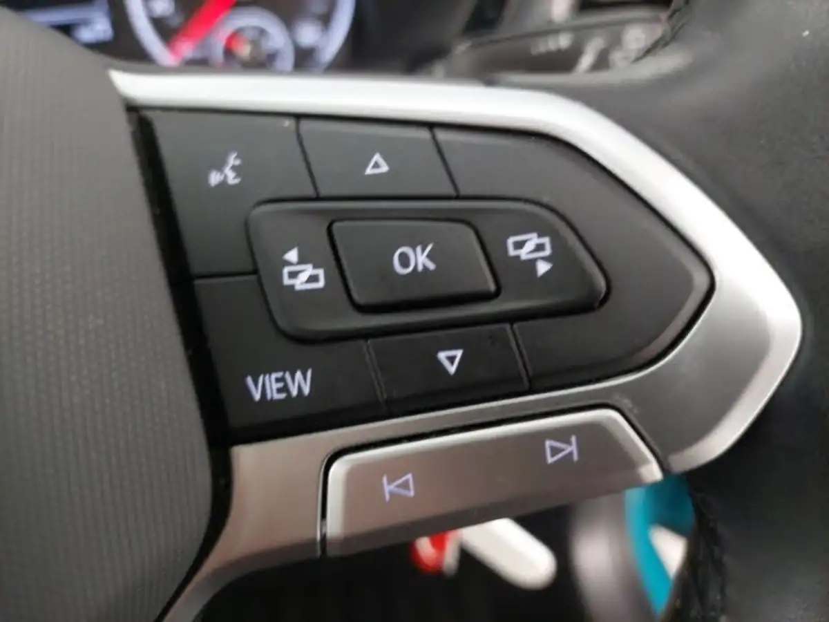 2022-volkswagen-t-cross-10-tsi-se-110ps-dsg-big-12