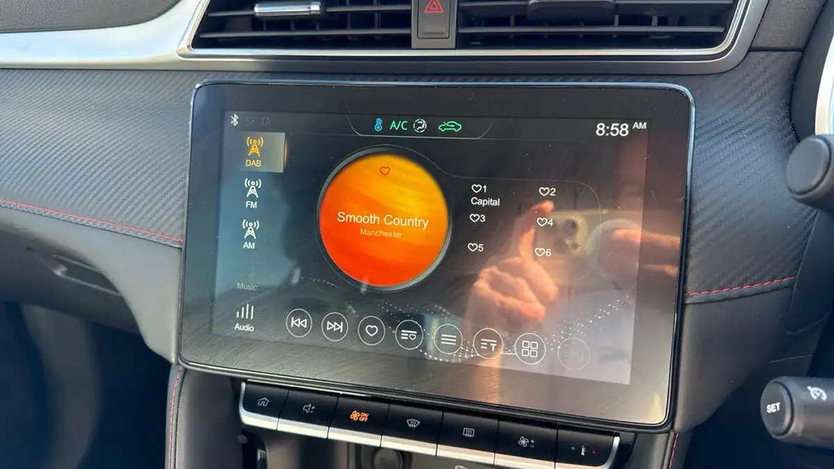 2023-mg-zs-suv-15-vti-tech-exclusive-big-29