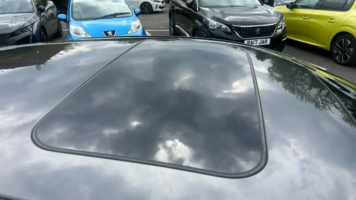 2022-mazda-mazda3-20-sport-lux-186ps-hatchback-5d-auto-big-45