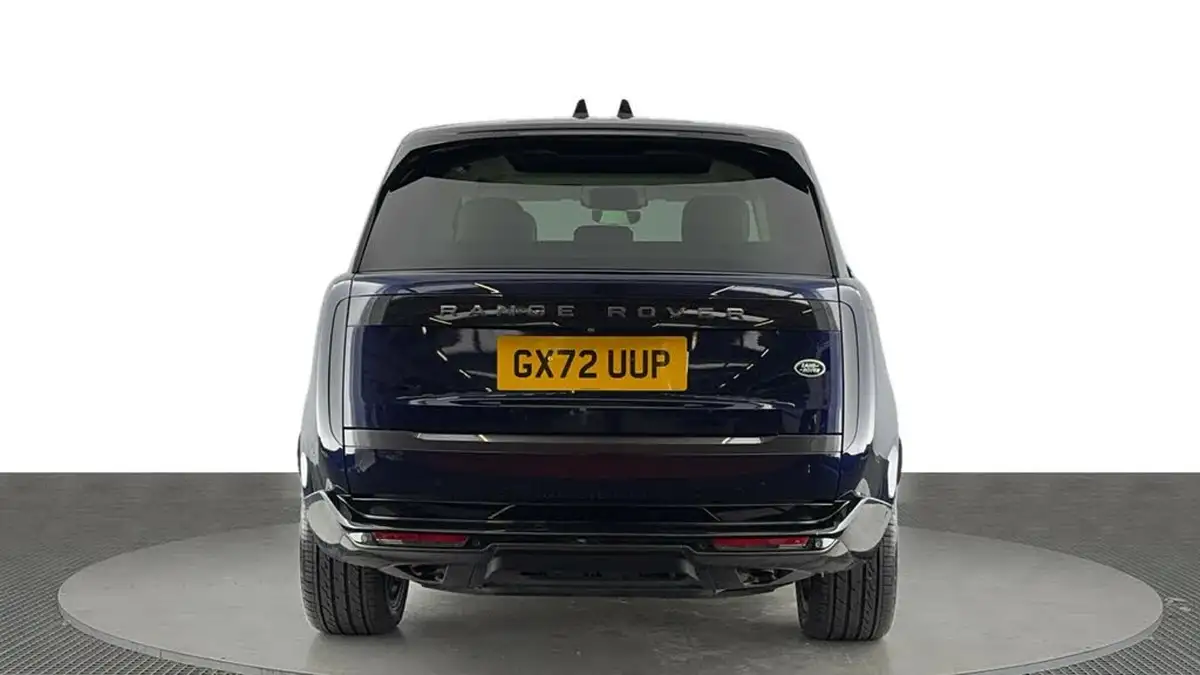 2022-land-rover-range-rover-30-p440e-se-big-4