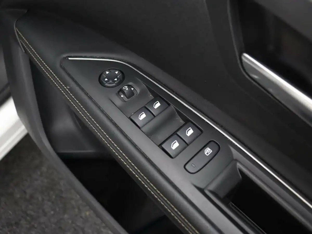 2020-peugeot-5008-suv-15-bluehdi-gt-line-big-22