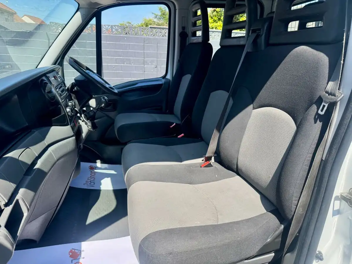 2013-iveco-daily-c-class-30td-35c15-lwb-35c15d-crewcab-big-12