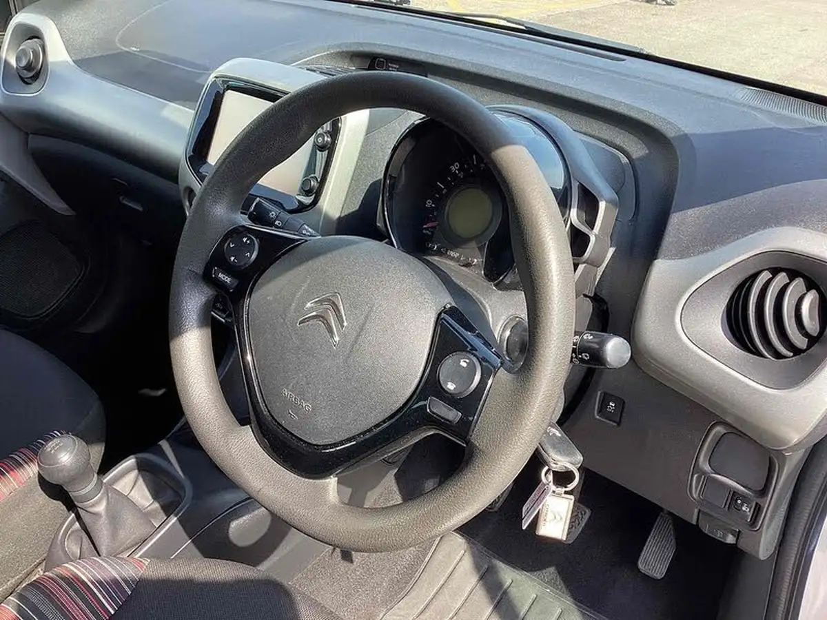 2016-citroen-c1-10-vti-feel-5d-big-6