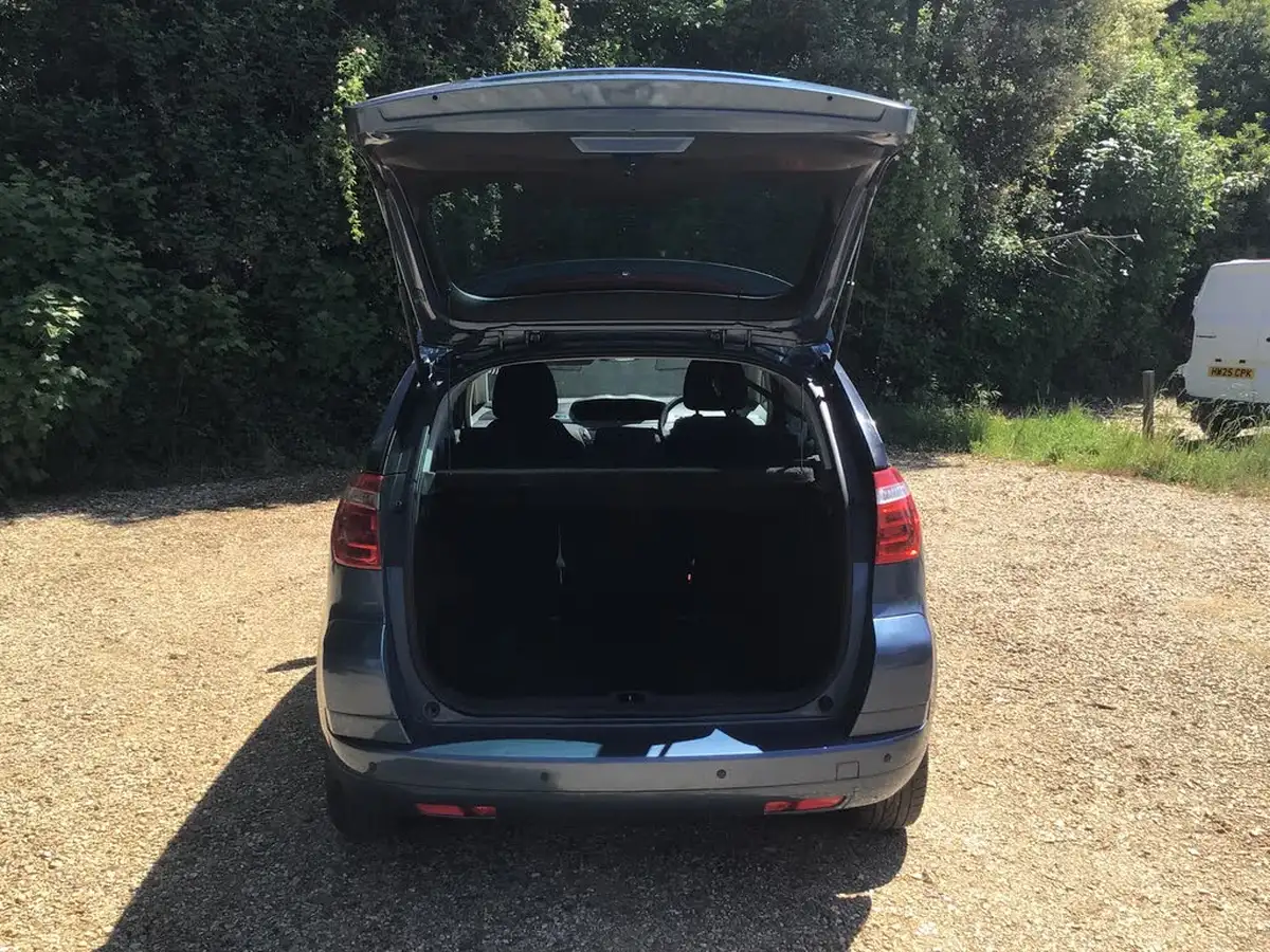 2010-citroen-c4-picasso-16-sx-16v-120ps-big-8