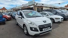 2013-peugeot-3008-crossover-20e-hdi-hybrid4-sr-small-2