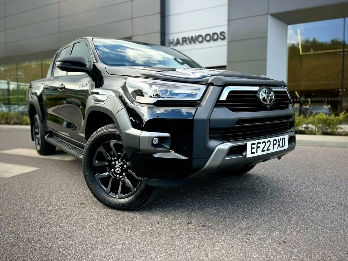 2022-toyota-hi-lux-28d-4d-invincible-x-204hpeu6d-2755cc-auto-big-16