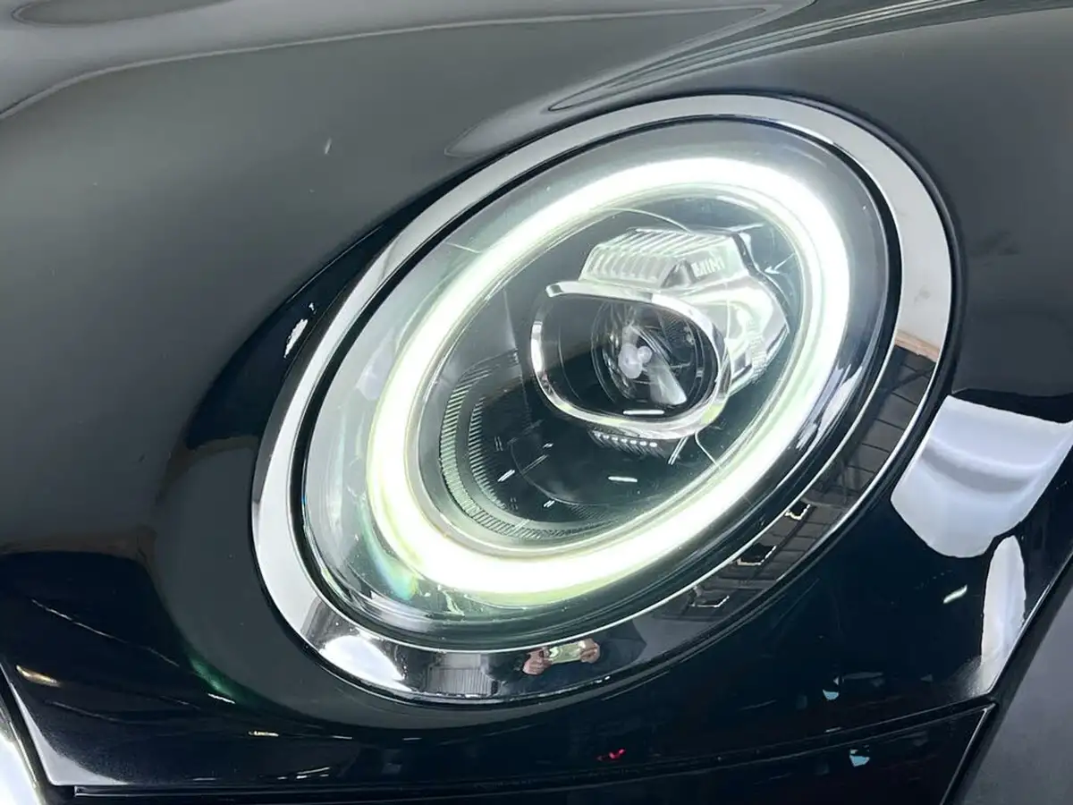 2018-mini-cooper-15-cooper-classic-ss-hatchback-5d-auto-big-8