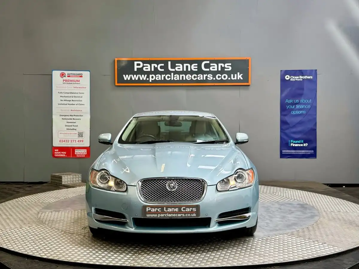 2012-jaguar-xf-30td-s-luxury-275ps-saloon-4d-auto-big-9