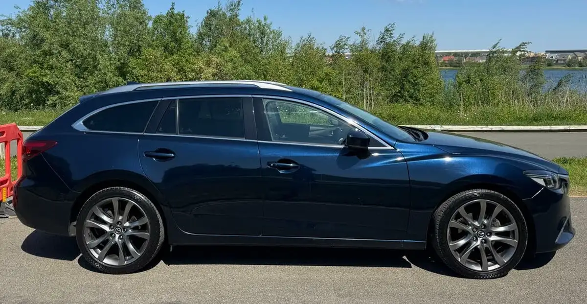 2016-mazda-mazda6-22td-sport-nav-175ps-skyactiv-d-tourer-5d-auto-big-9