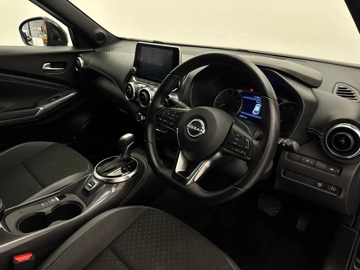 2023-nissan-juke-10-dig-t-n-connecta-dct-big-19