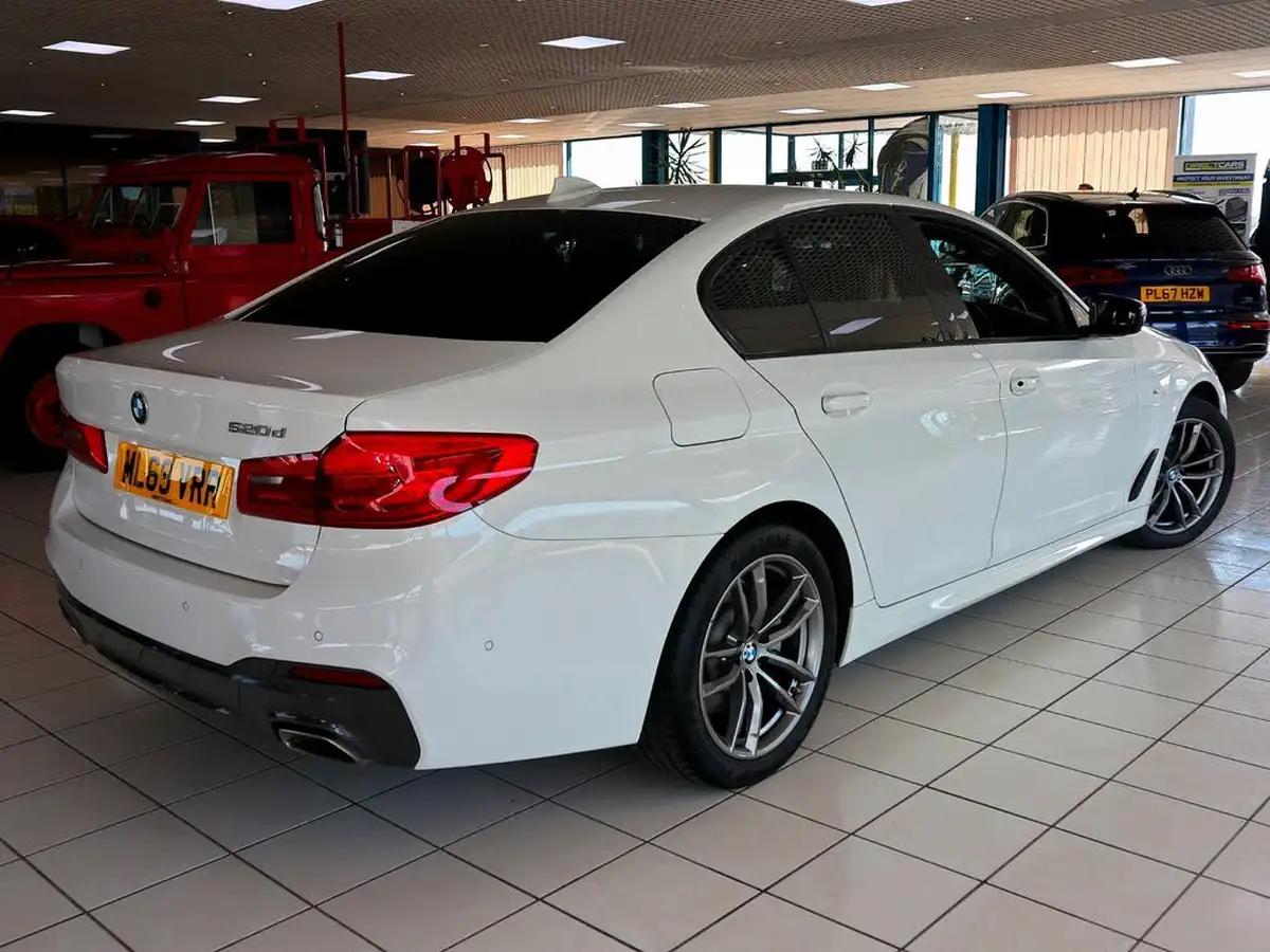 2019-bmw-5-series-20td-520d-m-sport-190bhp-plus-pack-saloon-4d-big-6