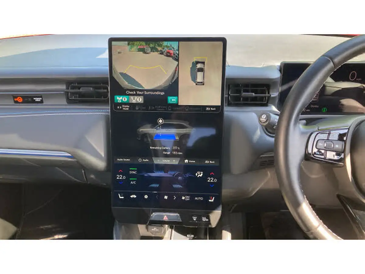 2024-honda-eny1-e-advance-big-14