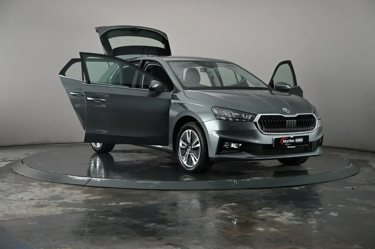 2022-skoda-fabia-10-tsi-se-l-110ps-hatchback-big-40