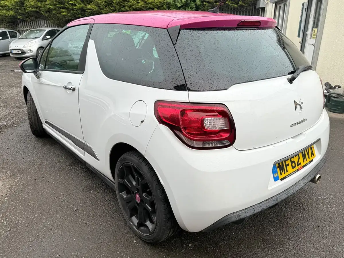 2012-citroen-ds3-16-dstyle-plus-big-6
