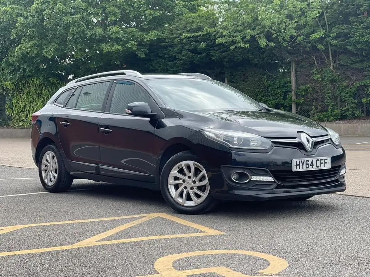 2014-renault-megane-15dci-dynamique-tom-tom-energy-ss-sport-tourer-5d-big-3