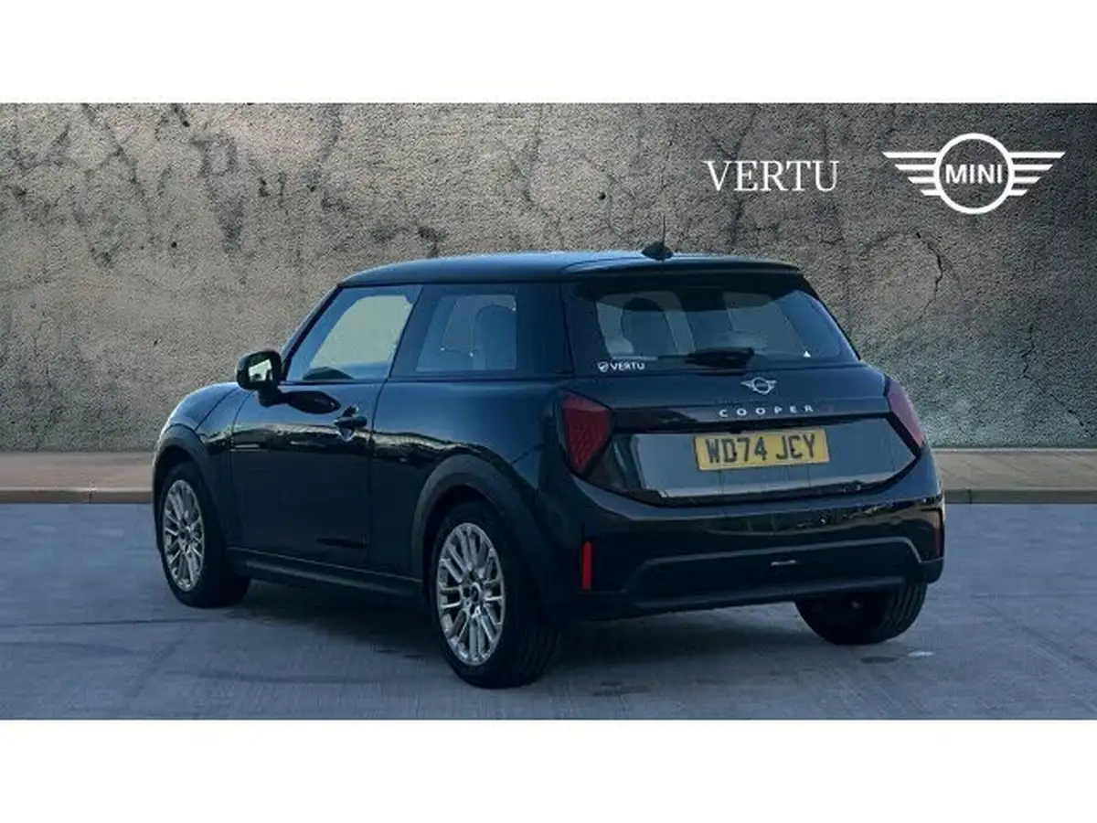 2024-mini-cooper-20-cooper-s-exclusive-201bhp-hatchback-3d-auto-big-1