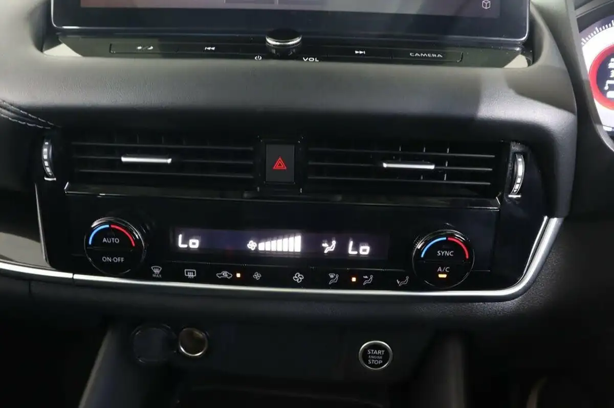 2023-nissan-qashqai-13-dig-t-n-connecta-160ps-auto-big-29