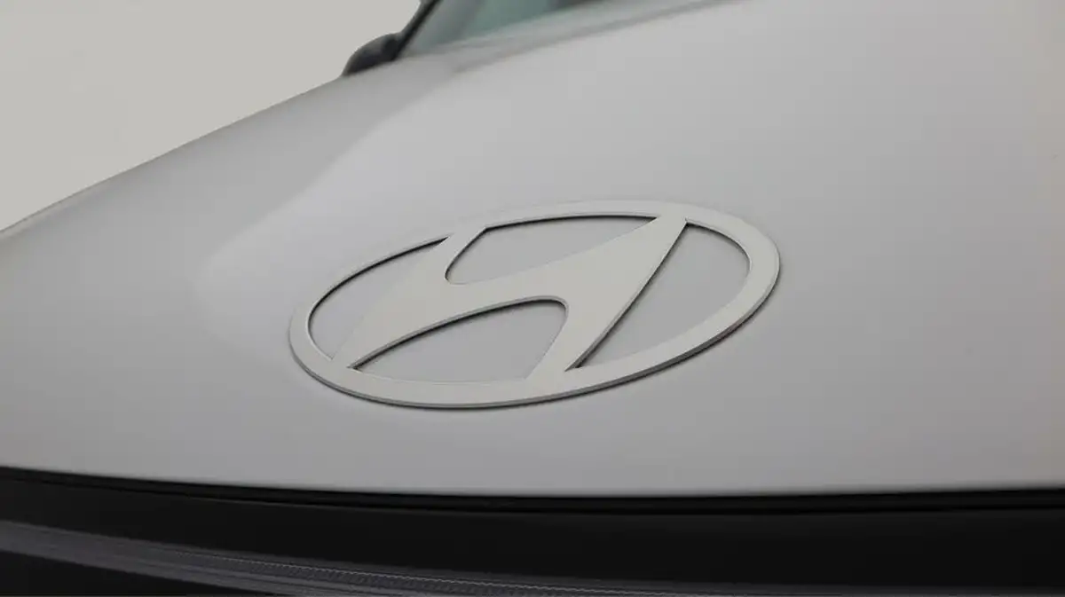 2024-hyundai-kona-16-gdi-n-line-s-141ps-dct-big-20