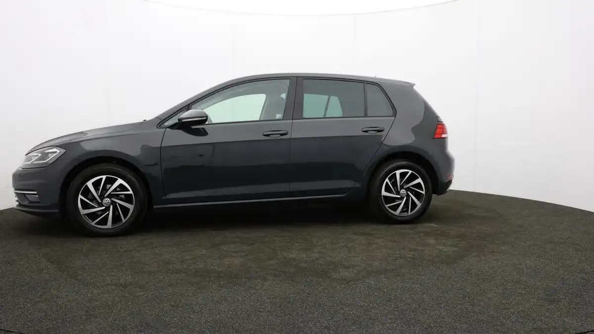 2019-volkswagen-golf-16tdi-match-edition-hatchback-big-65