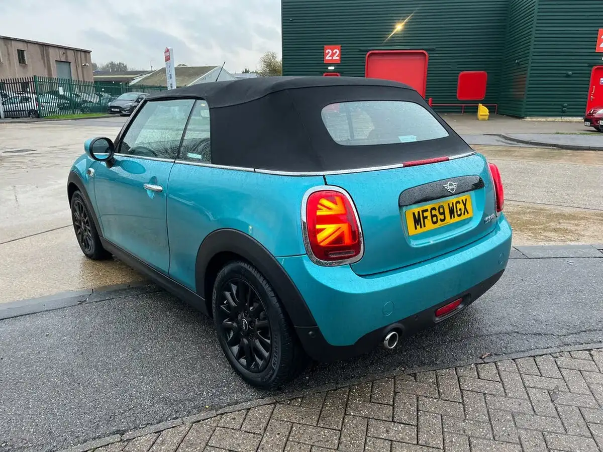 2019-mini-cooper-15-cooper-classic-convertible-2d-big-15