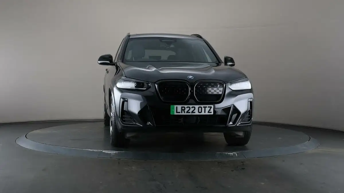 2022-bmw-ix3-e-m-sport-pro-big-49