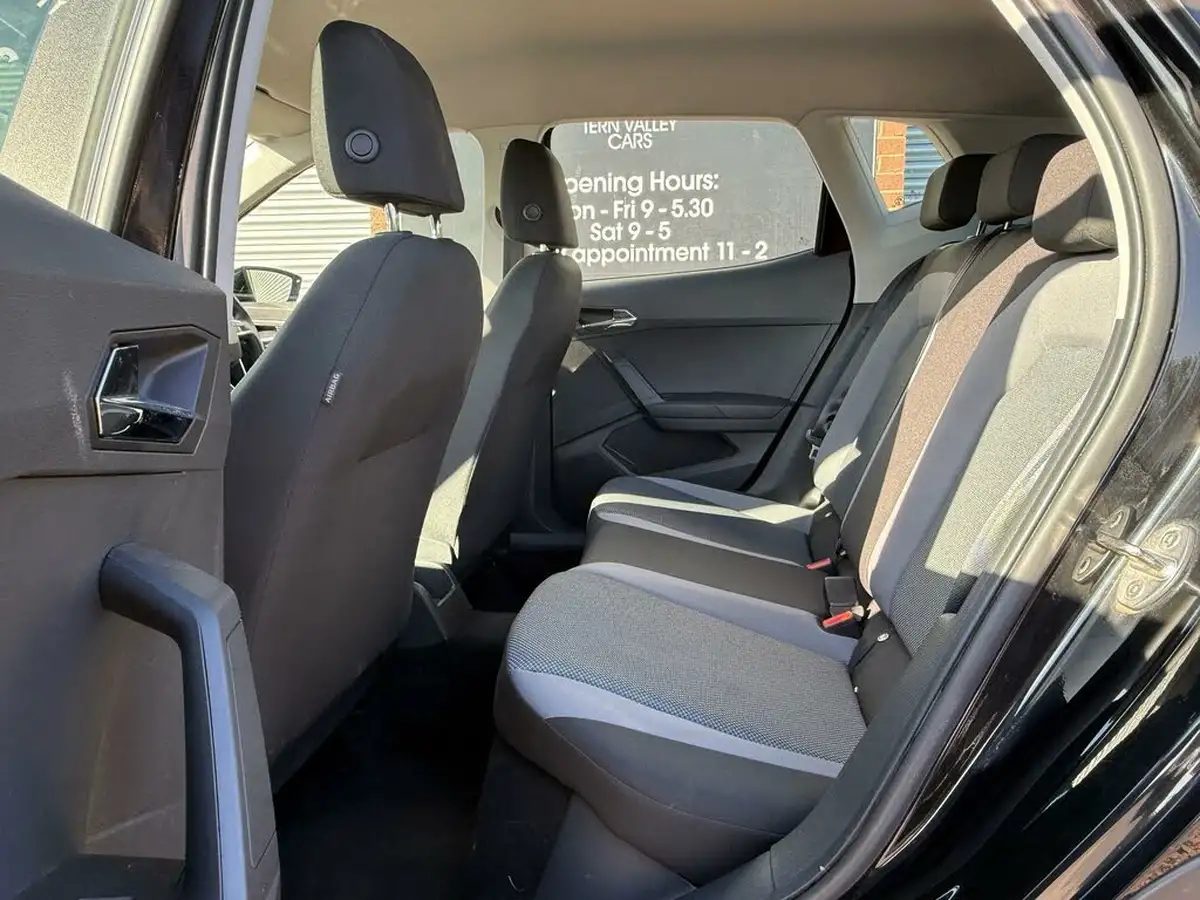 2018-seat-arona-16tdi-se-technology-lux-big-57