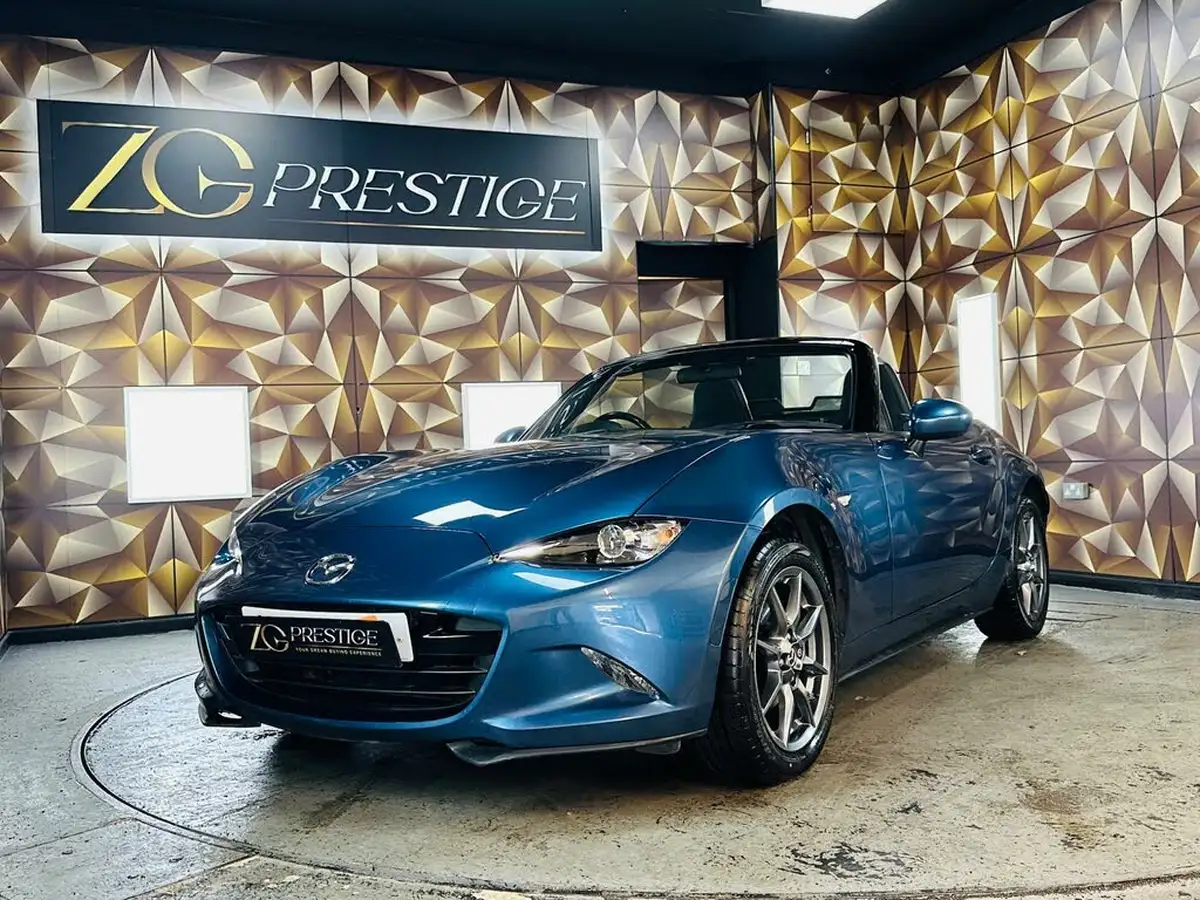 2019-mazda-mx-5-15-se-big-30