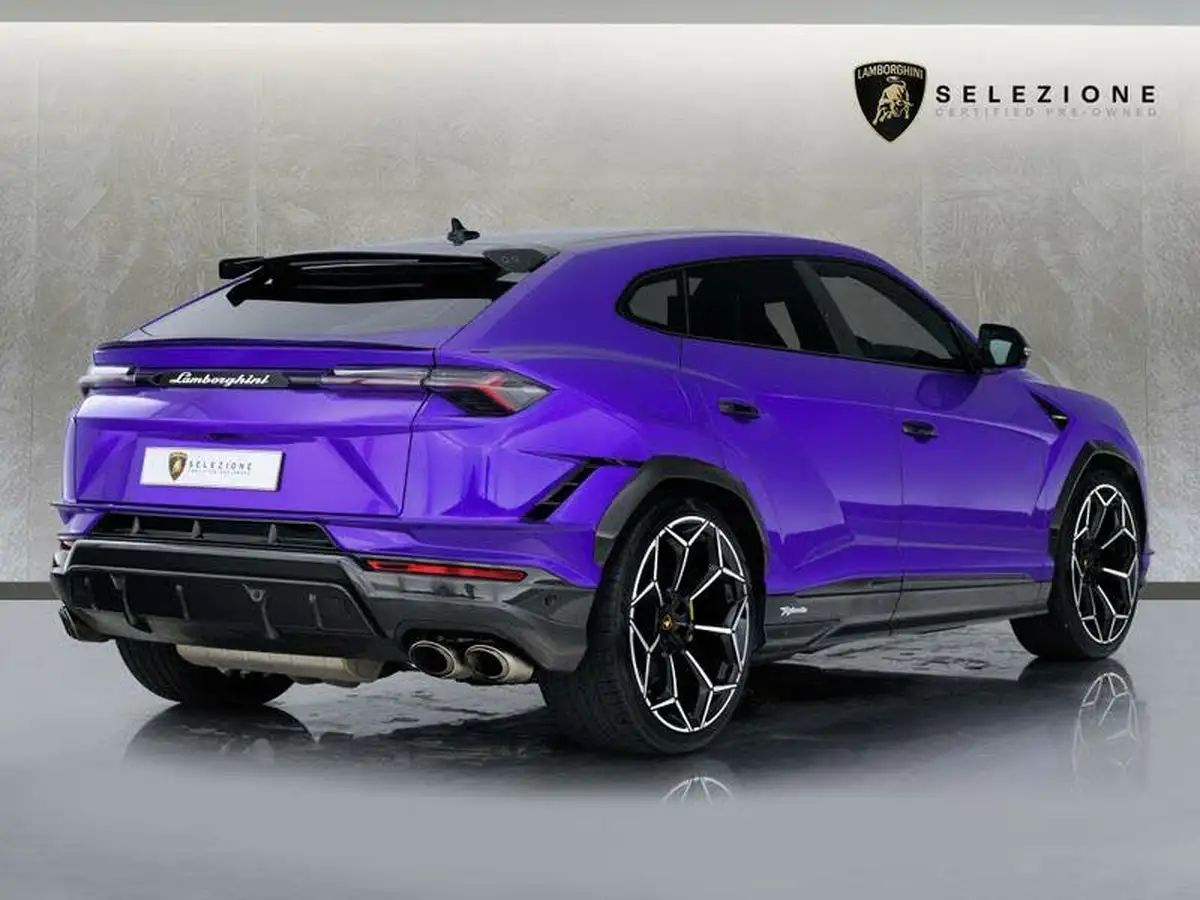 2024-lamborghini-urus-40-no-trim-big-2