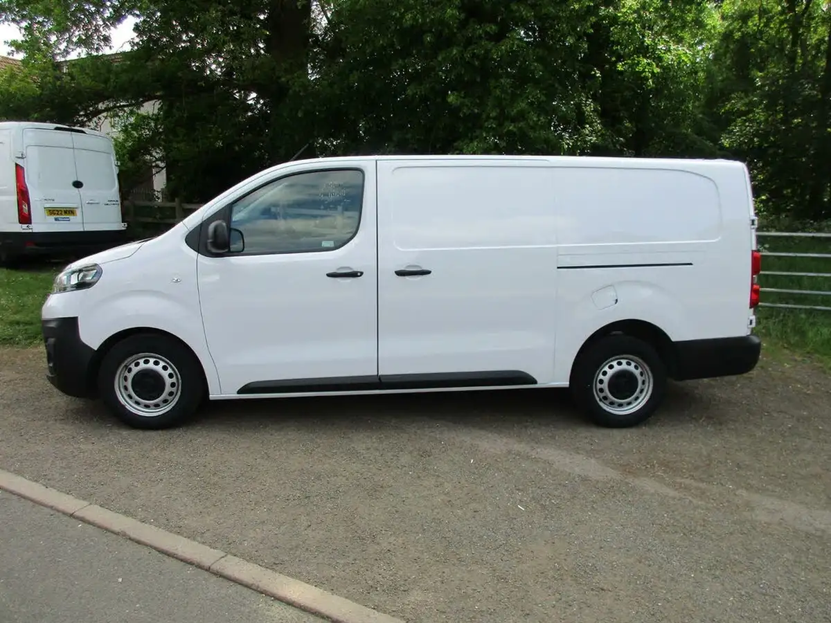 2022-fiat-scudo-15jtd-sx-100hpeu6d-lwb-big-5