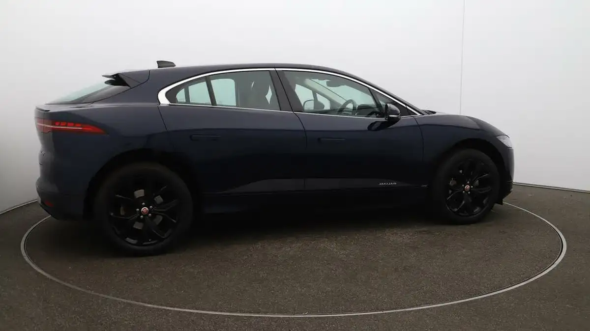 2021-jaguar-i-pace-ev400-hse-big-51