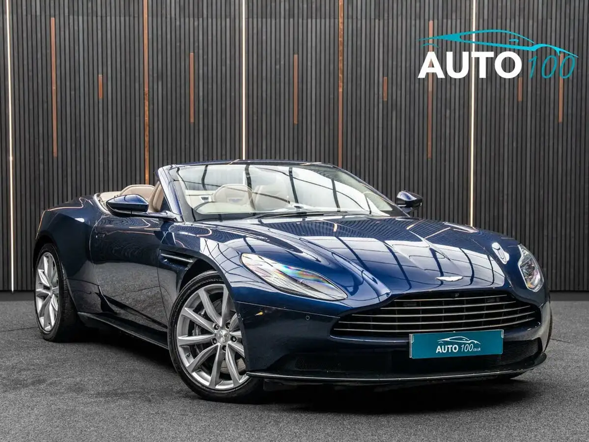2018-aston-martin-db11-40-v8-big-0