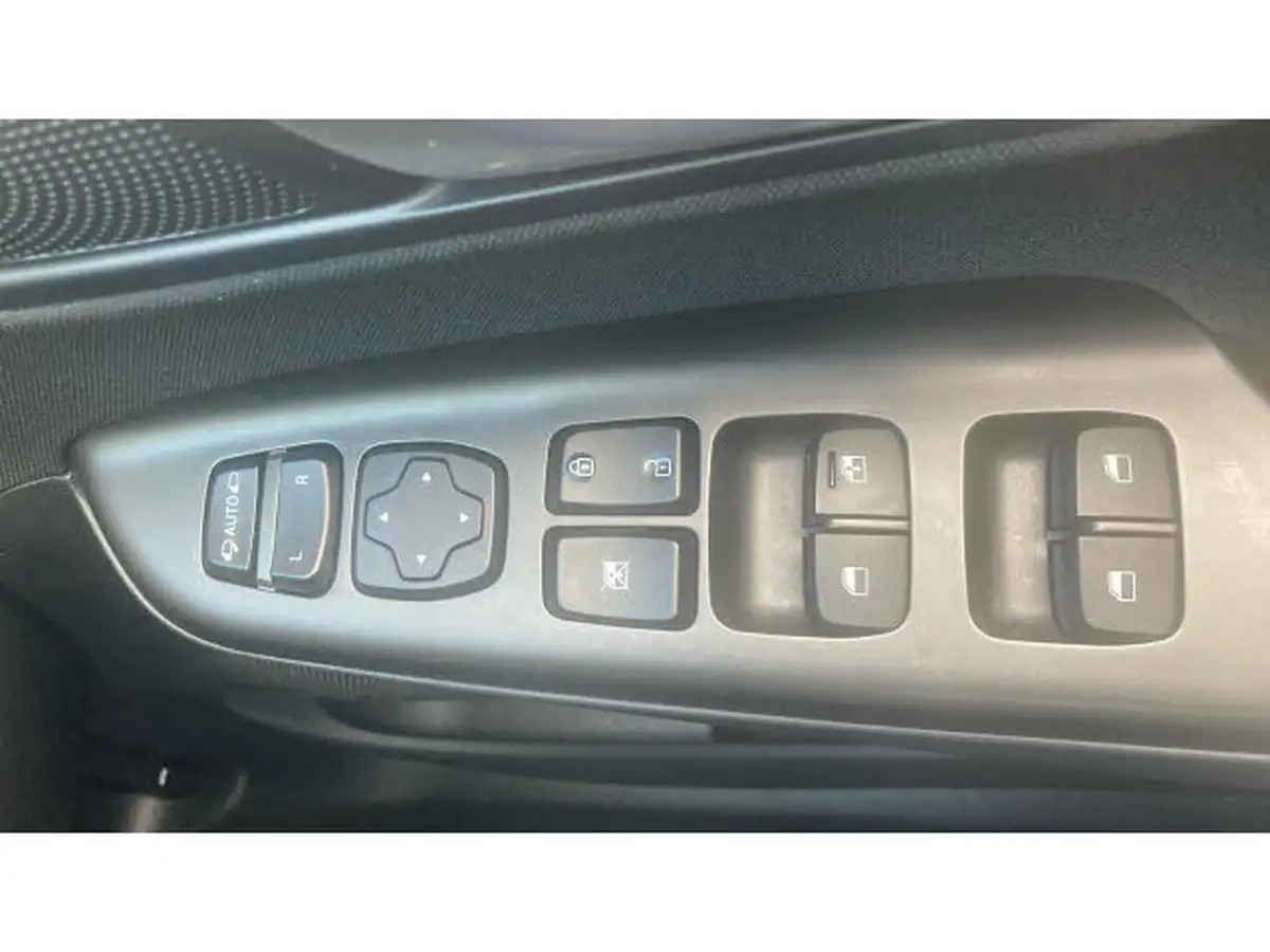 2021-hyundai-kona-10-t-gdi-premium-48-volt-mhev-big-22