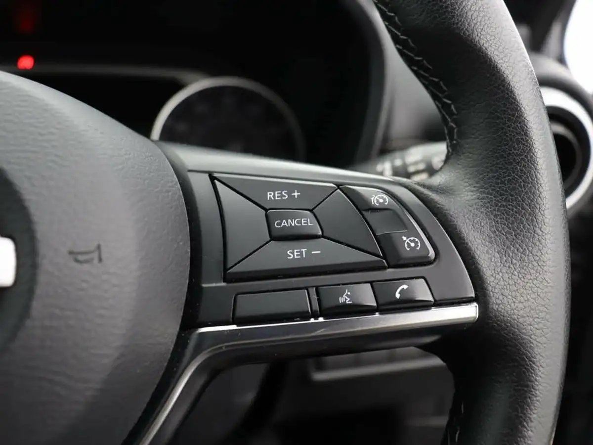 2023-nissan-juke-10-dig-t-n-connecta-big-15