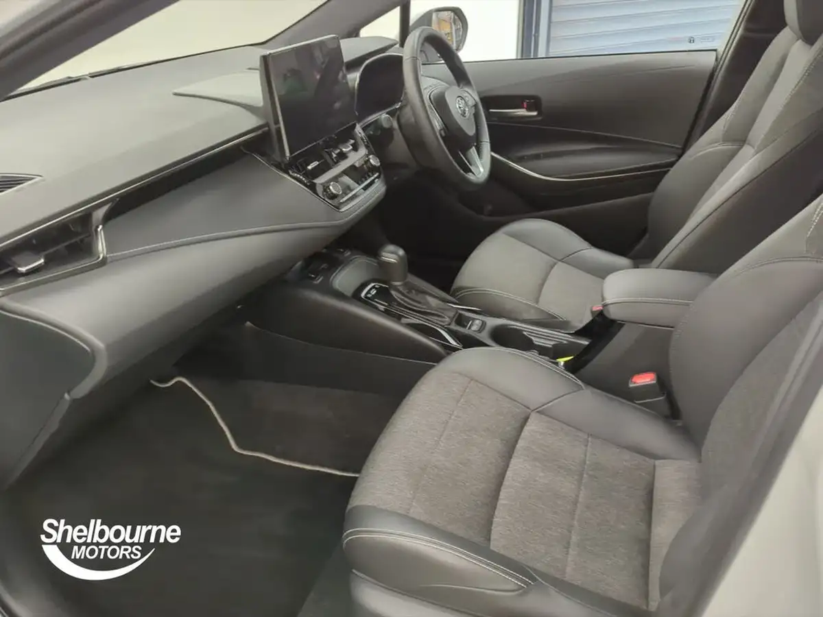 2024-toyota-corolla-18-vvt-i-design-touring-sports-big-9